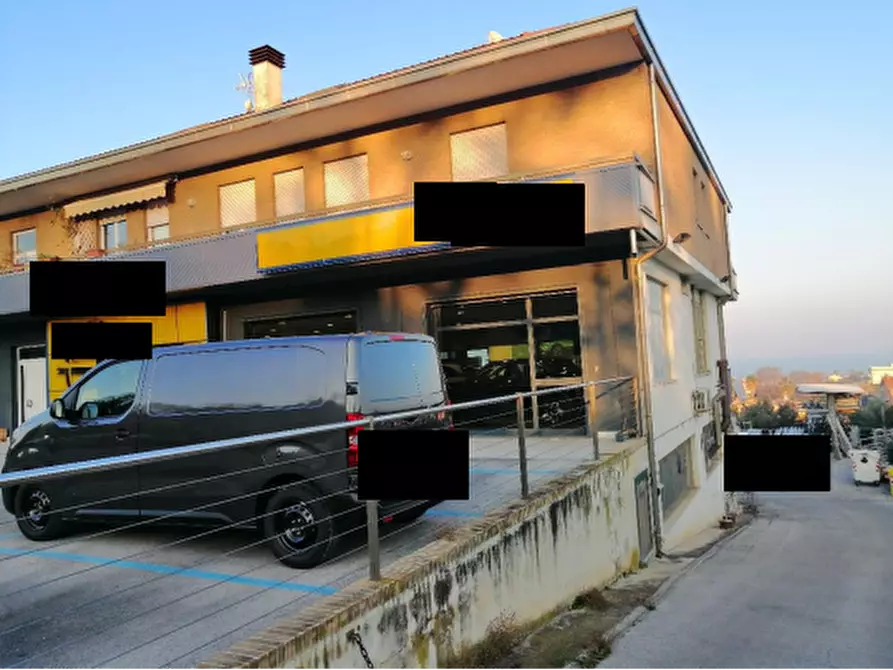 negozio in vendita a Fermo