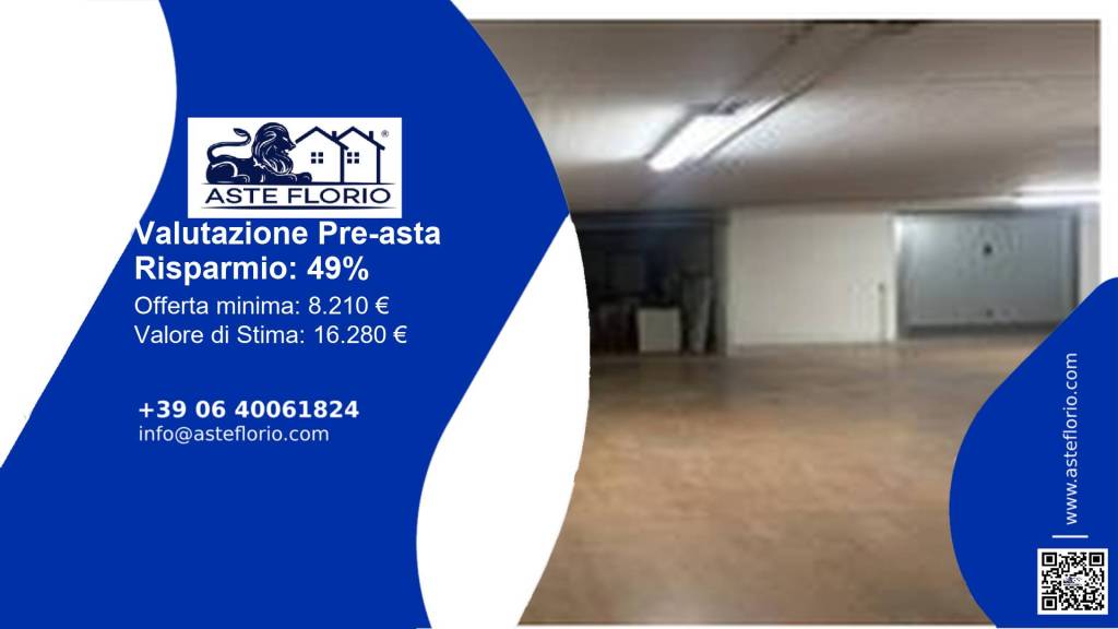 locale commerciale in vendita a Fermo