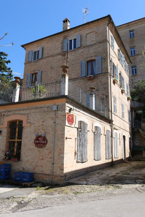 appartamento in vendita a Fermo in zona San Tommaso