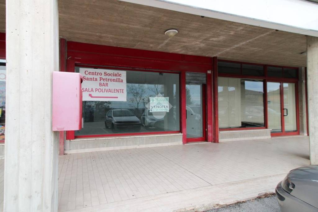 appartamento in vendita a Fermo in zona Santa Petronilla