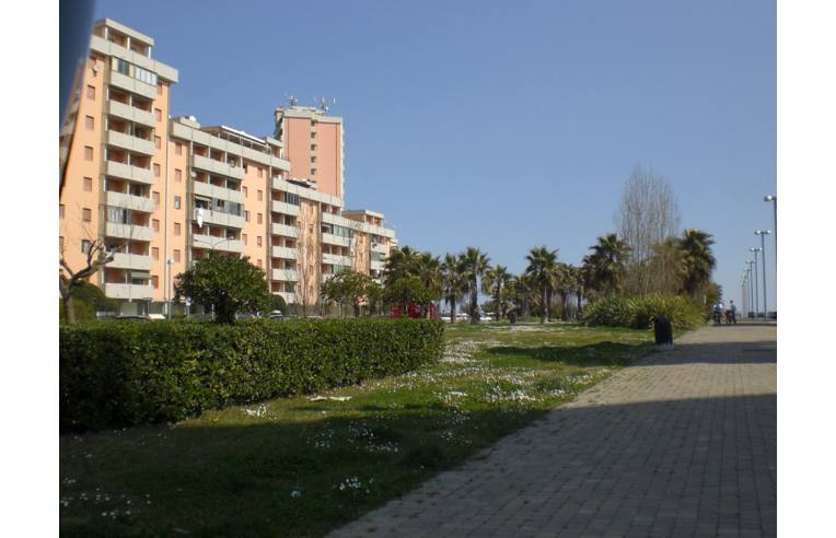 appartamento in vendita a Fermo in zona Camera