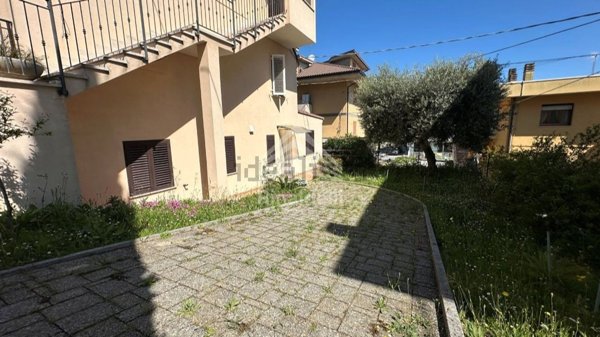 appartamento in vendita a Fermo in zona Capodarco
