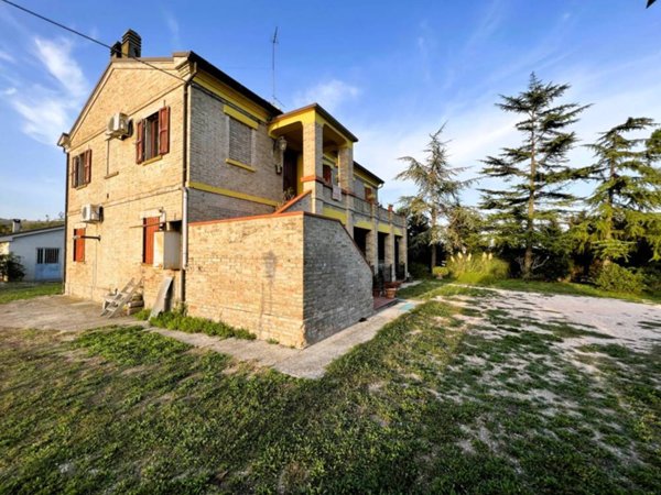 casa indipendente in vendita a Fermo in zona San Girolamo