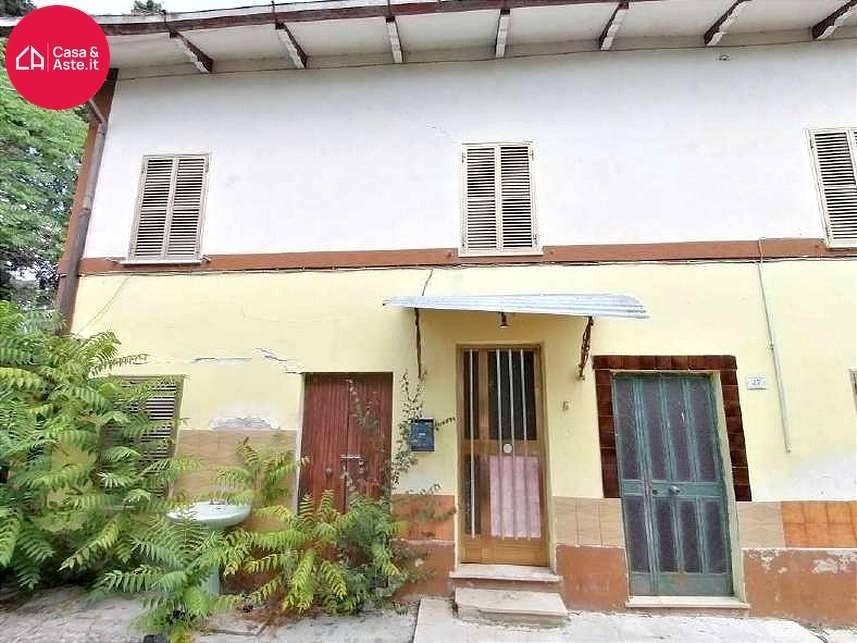 casa semindipendente in vendita a Fermo in zona San Girolamo