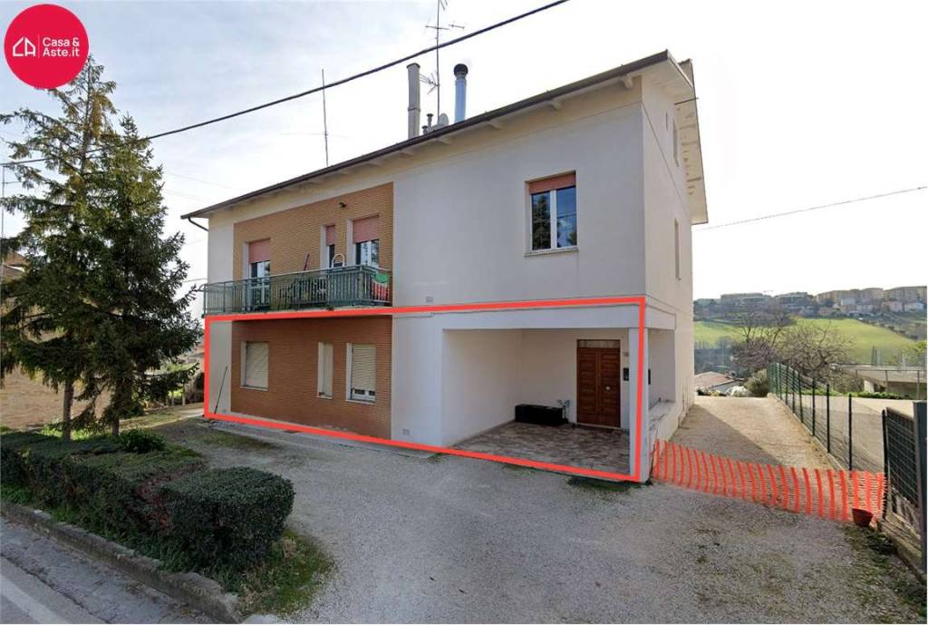 appartamento in vendita a Fermo in zona Salette