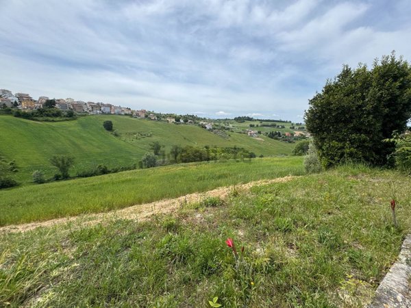 casa indipendente in vendita a Fermo