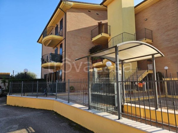 appartamento in vendita a Fermo in zona Salvano