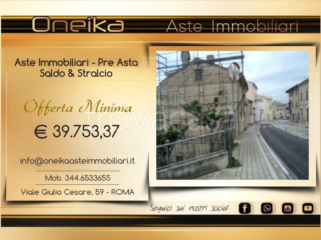 casa indipendente in vendita a Fermo