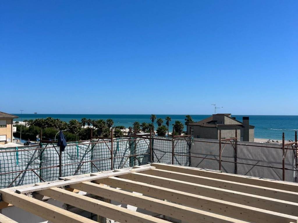 appartamento in vendita a Fermo in zona San Tommaso