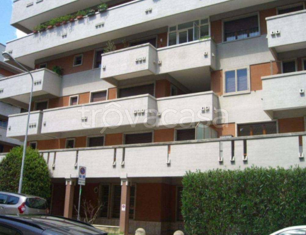 ufficio in vendita a Fermo in zona San Tommaso