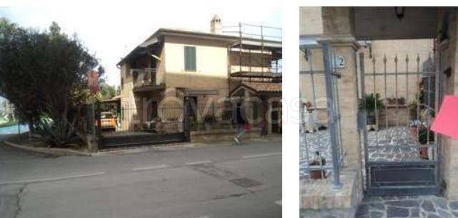 casa indipendente in vendita a Fermo in zona Lido di Fermo