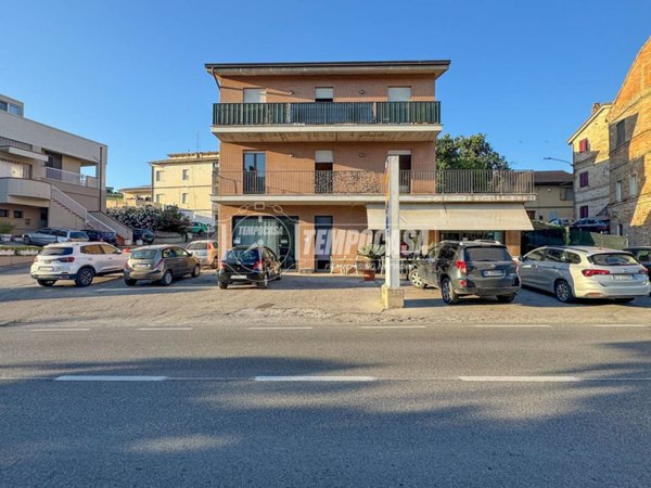 appartamento in vendita a Fermo in zona Molini di Tenna