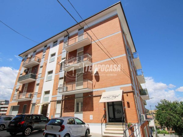 appartamento in vendita a Fermo in zona San Tommaso