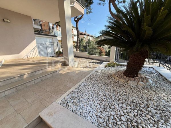 appartamento in vendita a Fermo in zona San Tommaso