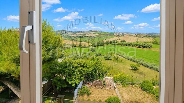 appartamento in vendita a Fermo in zona Santa Petronilla