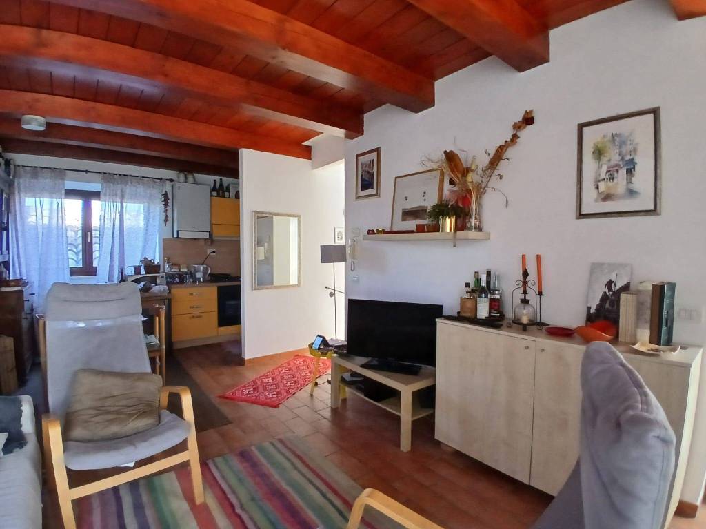 casa indipendente in vendita a Fermo in zona San Tommaso
