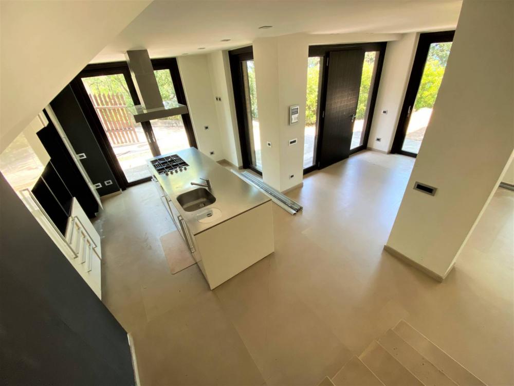 casa indipendente in vendita a Fermo in zona Torre di Palme