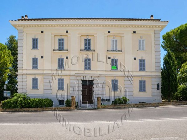 appartamento in vendita a Fermo in zona San Tommaso