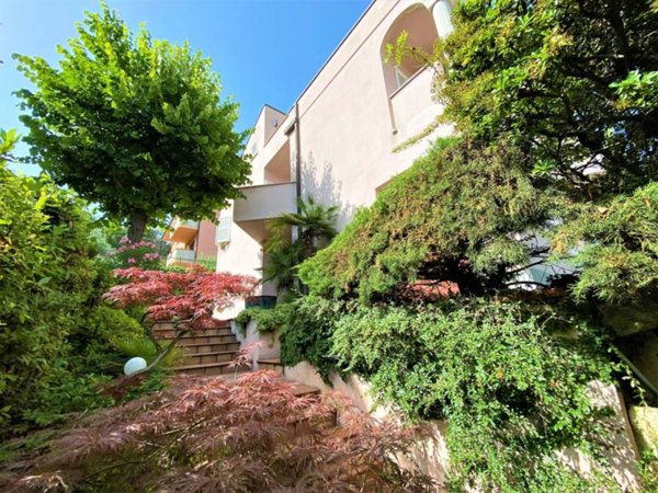casa indipendente in vendita a Fermo in zona San Tommaso