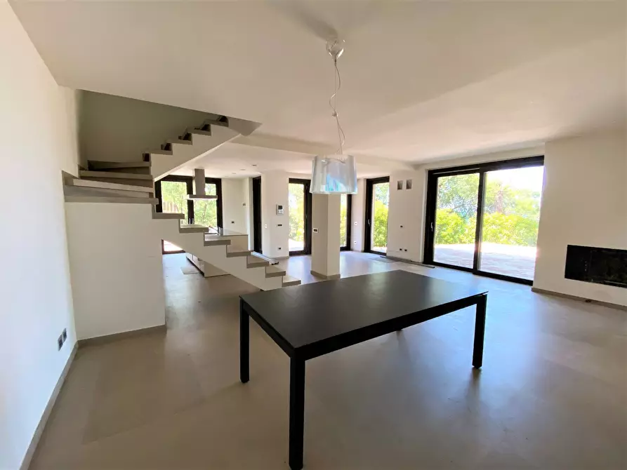 casa indipendente in vendita a Fermo in zona Torre di Palme