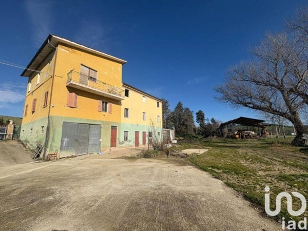 casa indipendente in vendita a Francavilla d'Ete