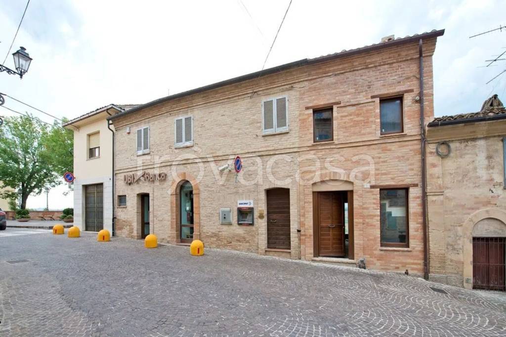 casa indipendente in vendita a Francavilla d'Ete