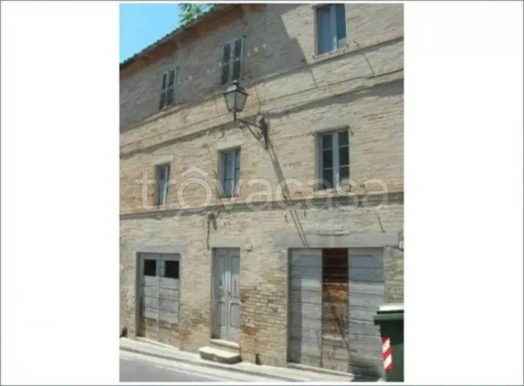 casa indipendente in vendita a Grottazzolina