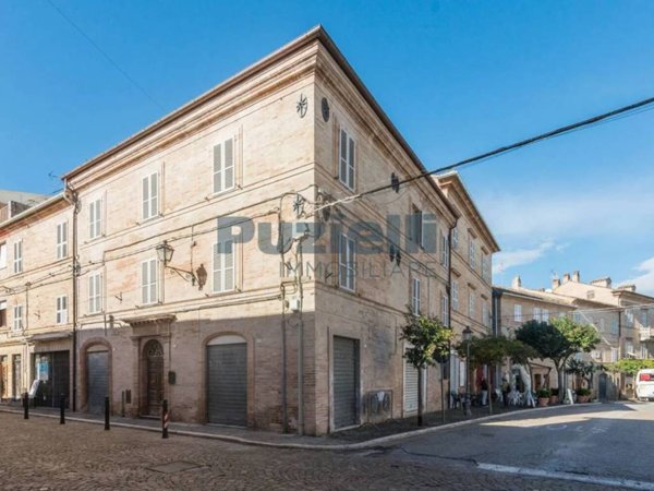 casa indipendente in vendita a Grottazzolina