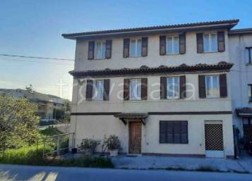 casa indipendente in vendita a Grottazzolina