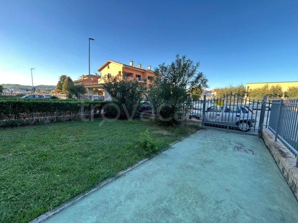 appartamento in vendita a Grottazzolina