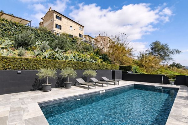 casa indipendente in vendita a Grottazzolina