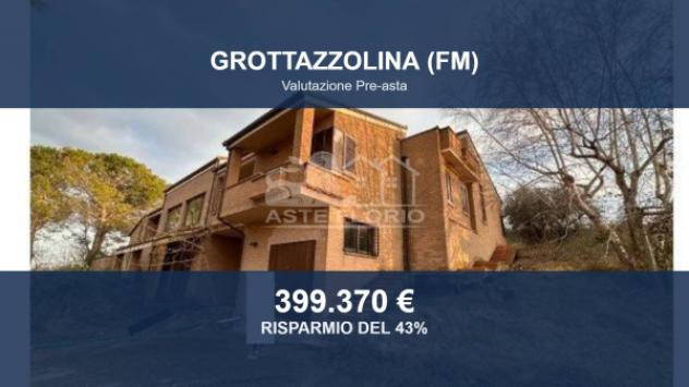 casa indipendente in vendita a Grottazzolina