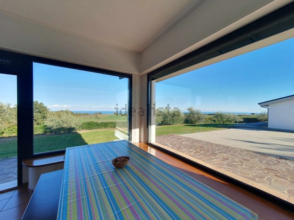 casa indipendente in vendita a Lapedona