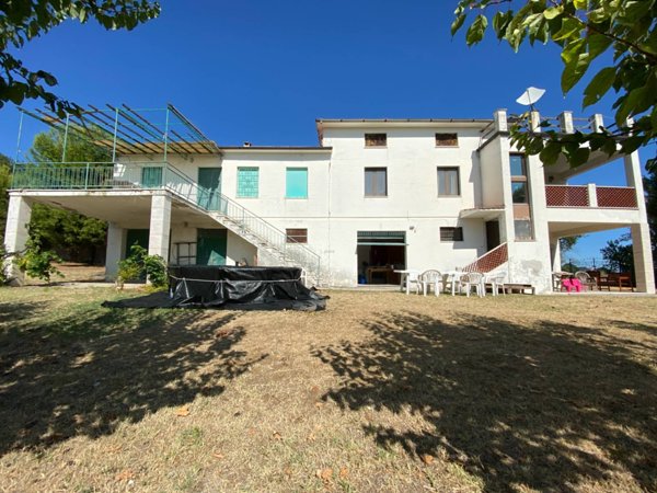 casa indipendente in vendita a Lapedona