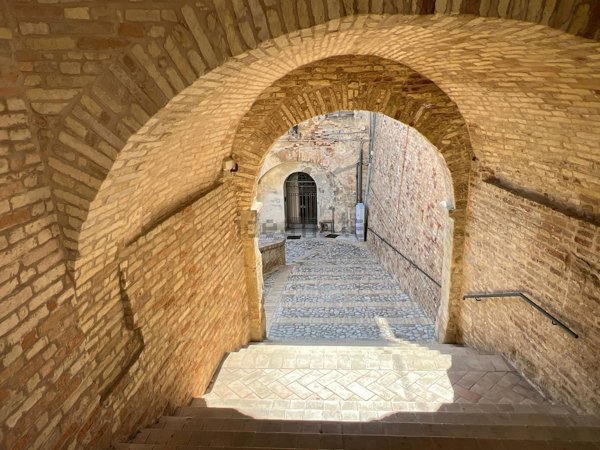 casa indipendente in vendita a Lapedona