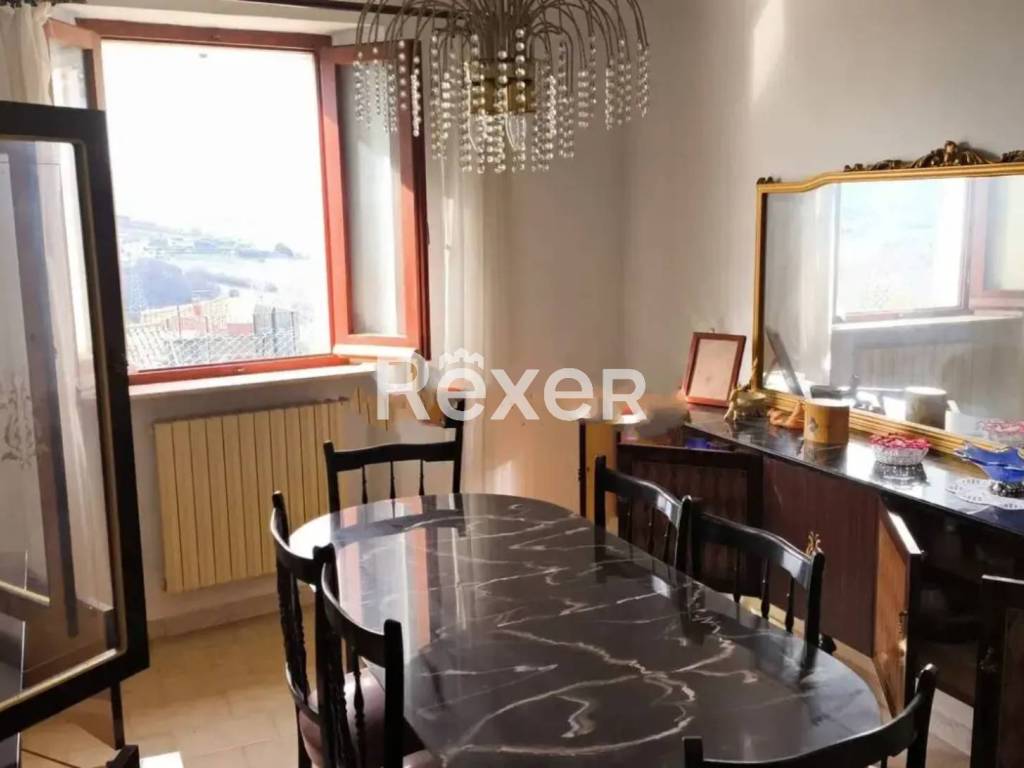 casa indipendente in vendita a Lapedona