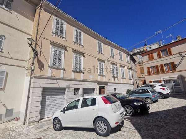 casa indipendente in vendita a Lapedona