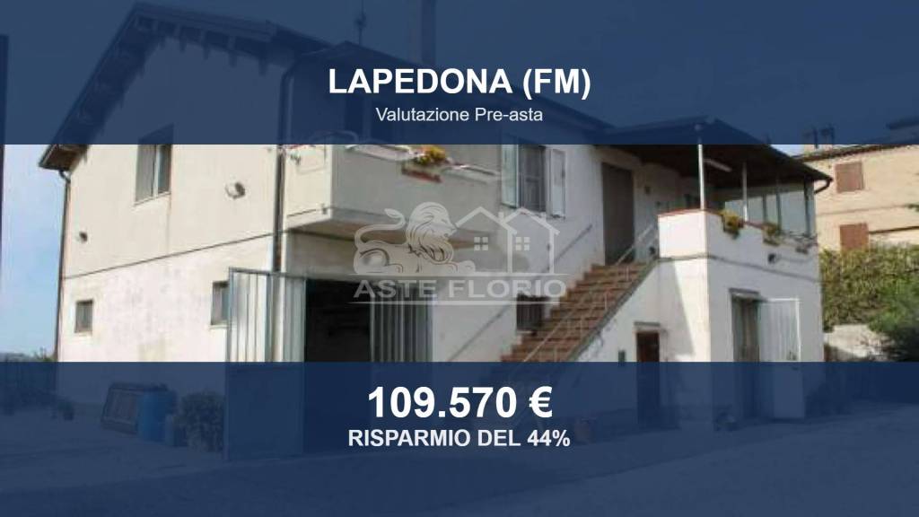 casa indipendente in vendita a Lapedona