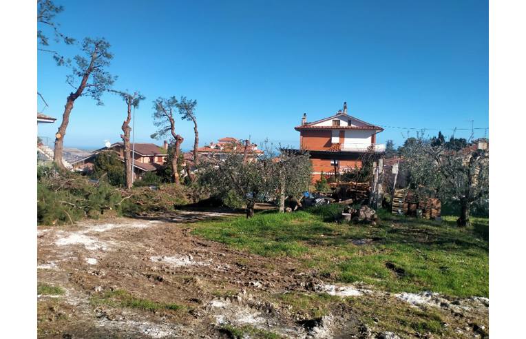 terreno edificabile in vendita a Lapedona