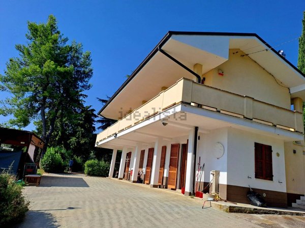 casa indipendente in vendita a Lapedona