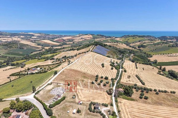 casa indipendente in vendita a Lapedona