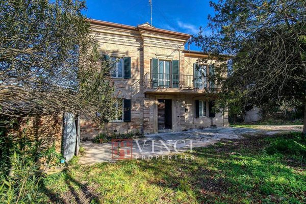 casa indipendente in vendita a Massa Fermana