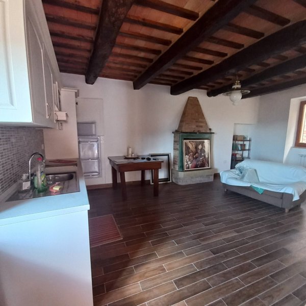 casa indipendente in vendita a Massa Fermana