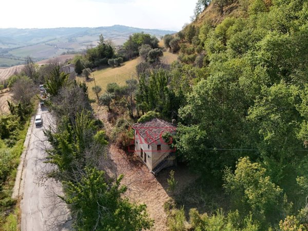 casale in vendita a Massa Fermana