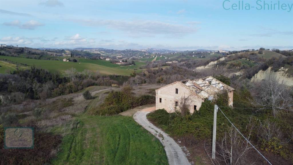 casa indipendente in vendita a Monsampietro Morico