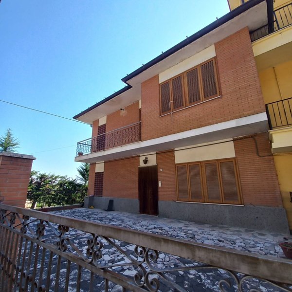 appartamento in vendita a Montappone