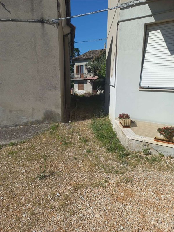 appartamento in vendita a Montappone