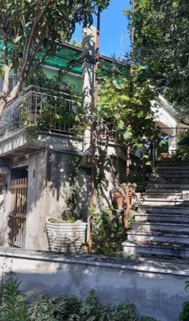 casa indipendente in vendita a Montappone