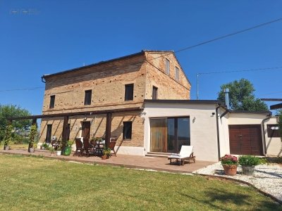 casa indipendente in vendita a Montappone