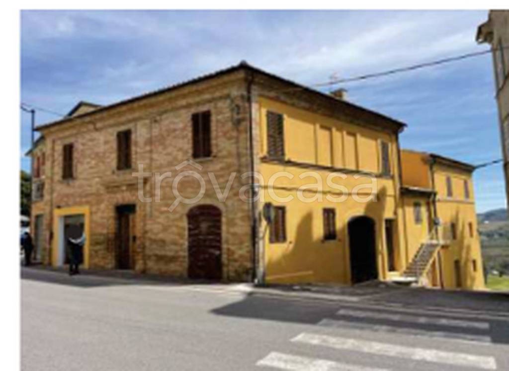 appartamento in vendita a Montappone